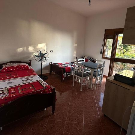 Apartment For Rent Vacation Krasniqi Karpen Экстерьер фото