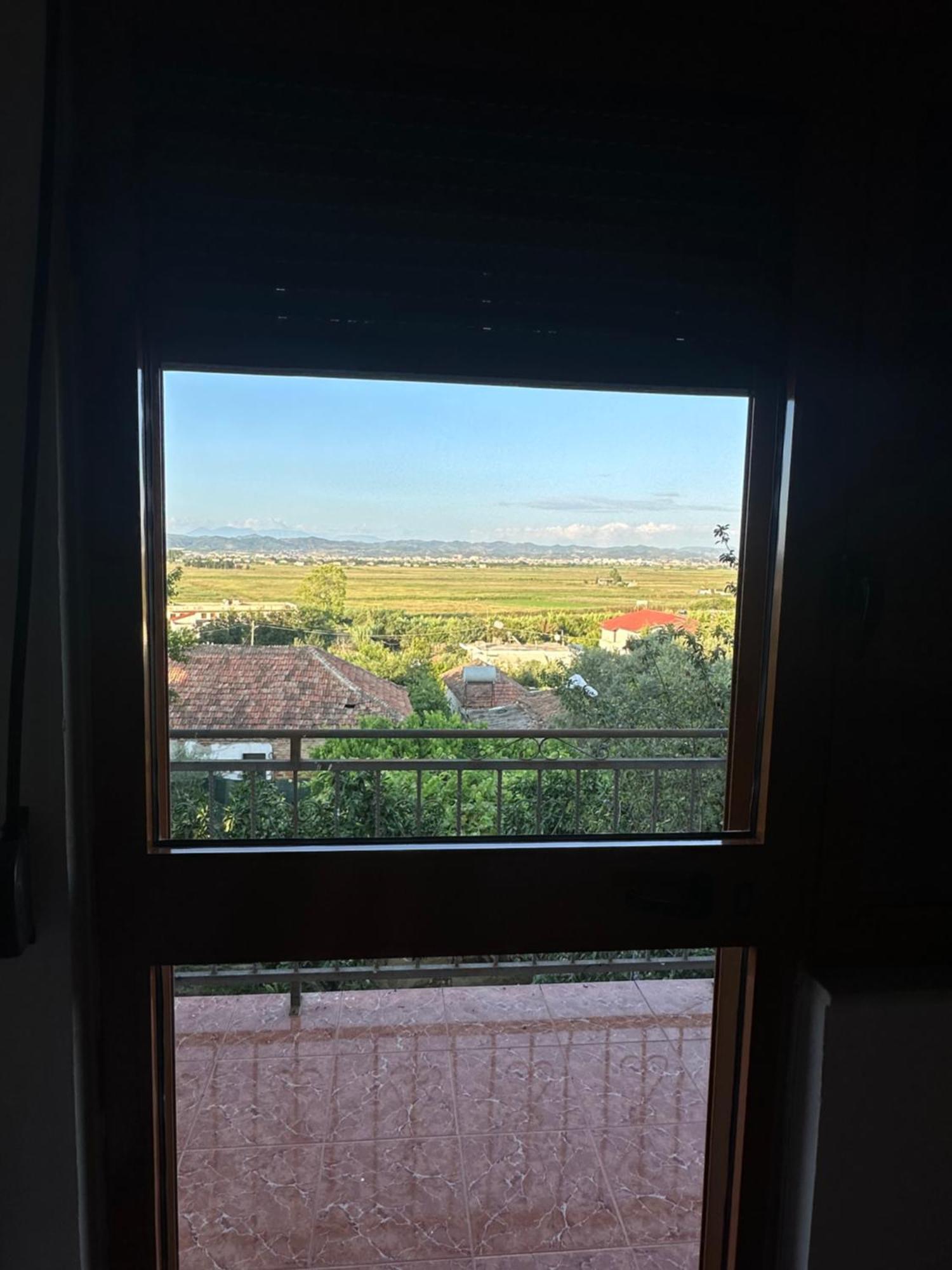 Apartment For Rent Vacation Krasniqi Karpen Экстерьер фото